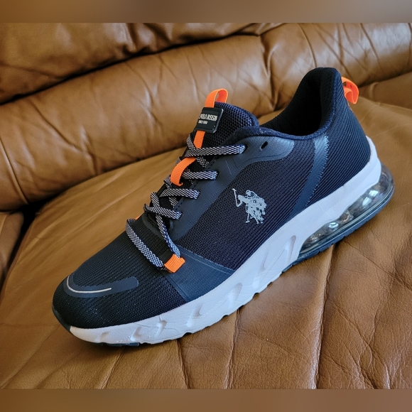 Women's (Unisex) Polo Assn Navy Blue Sneakers SIZE 10 WOMEN or Size 8.5 Men. - Picture 5 of 11